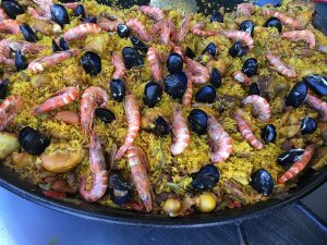 paella con frutti di mare