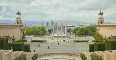 piazza con colonne