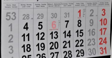 calendario di carta